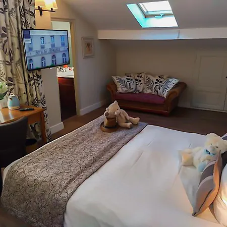 Hotel De L'horloge 4*