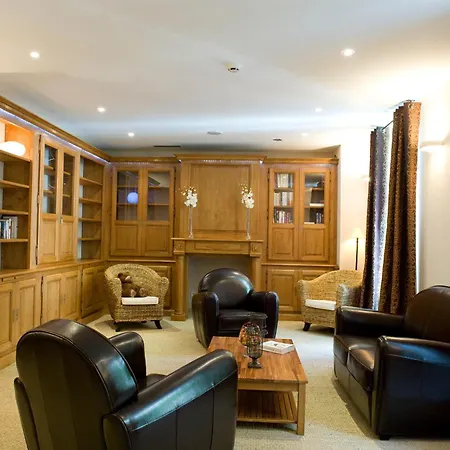Hotel De L'horloge 4*